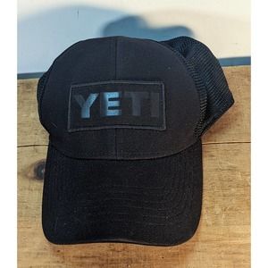 Men's Hat Yeti "Built for the Wild" Yeti Coolers Black Adjustable Back - NWOT's